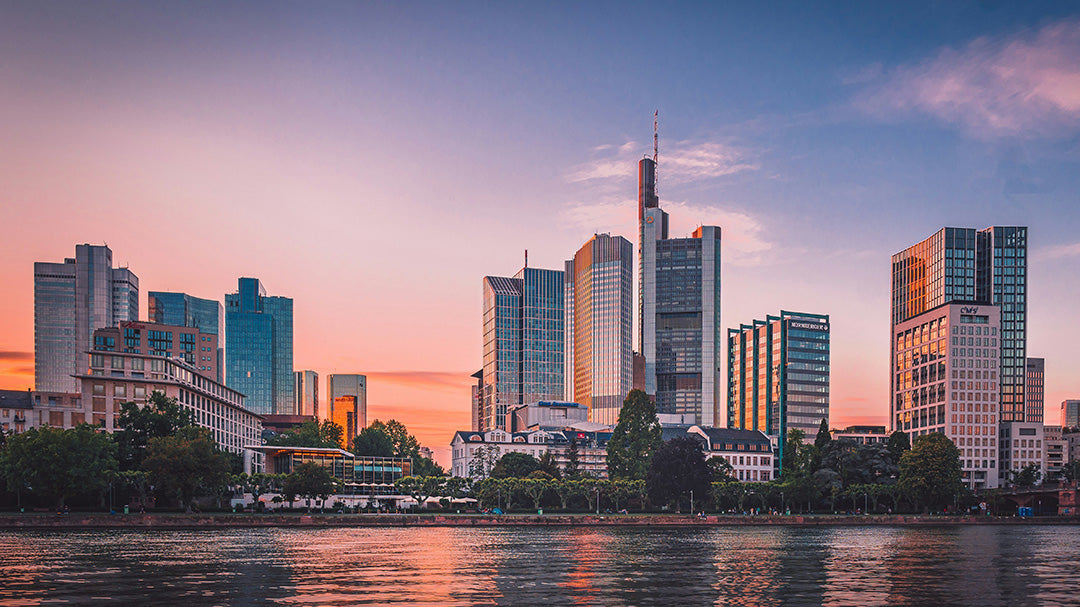 Von der Quelle bis ins Glas: Alles, was du über das Leitungswasser in Frankfurt wissen musst